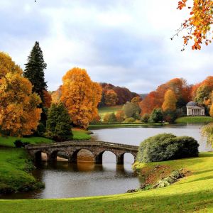 Paisagem de Outono com Ponte