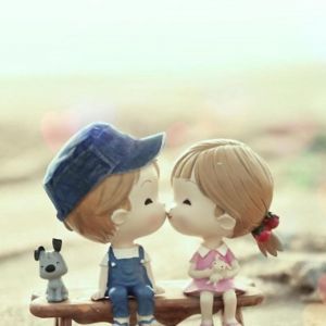 Casal Fofo se Beijando