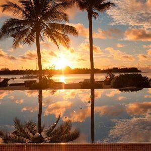Reflexo do Pôr do Sol Tropical