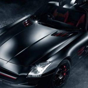 Carro Esportivo Preto Elegante