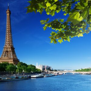 Torre Eiffel em Paris