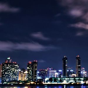 Horizonte da cidade à noite
